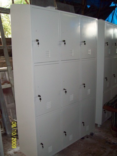 Garment & Dress Cabinets